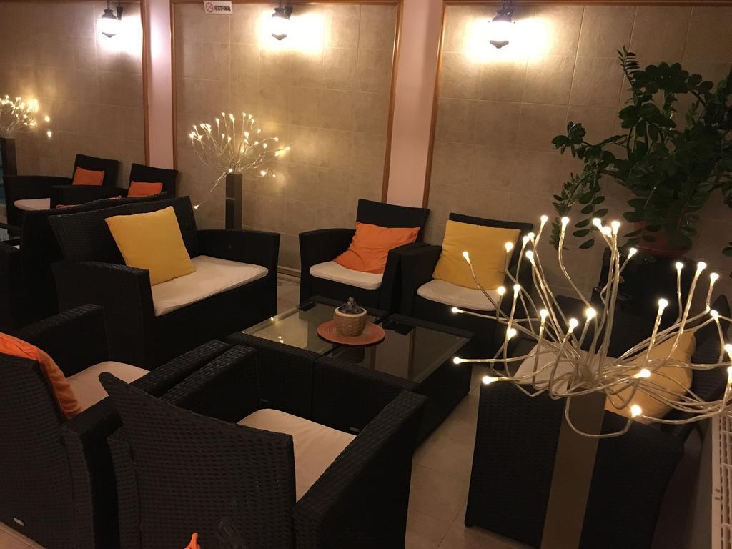 Hotel Corallo フレジェネ エクステリア 写真