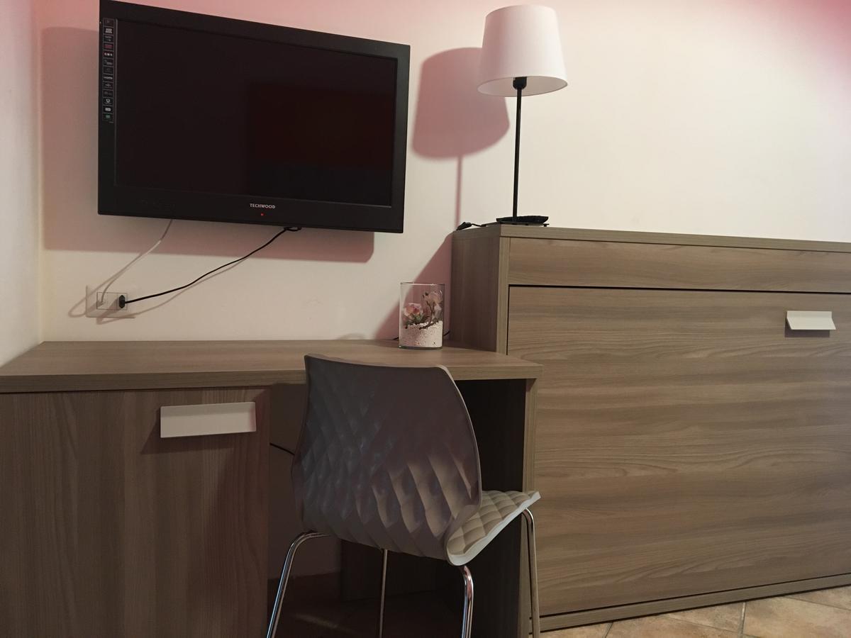 Hotel Corallo フレジェネ エクステリア 写真