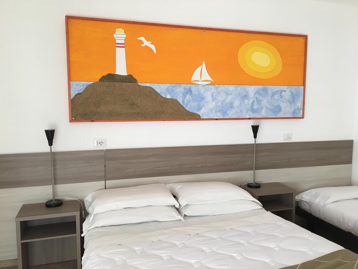 Hotel Corallo フレジェネ エクステリア 写真