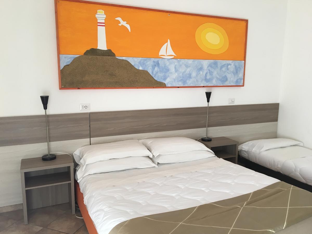 Hotel Corallo フレジェネ エクステリア 写真